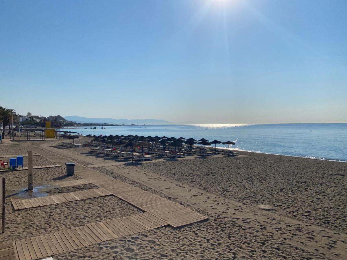 Apartamento Benalmadena Playa Lägenhet Exteriör bild